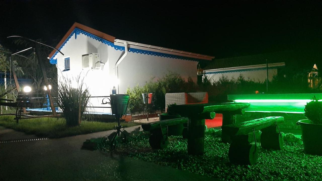 Hotel Complex Turistic Essenza Murighiol Zewnętrze zdjęcie
